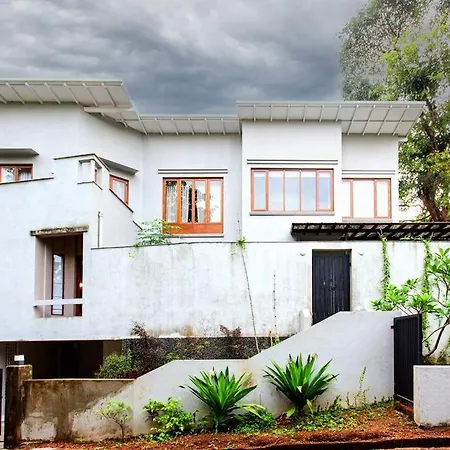 Fully Ac 3Bdhk Villa With Jacuzzi Pool And Courtyard